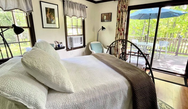 Pond View Cottage