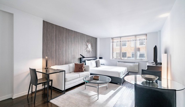 Quaint yet Upscale Studio on the Upper East Side
