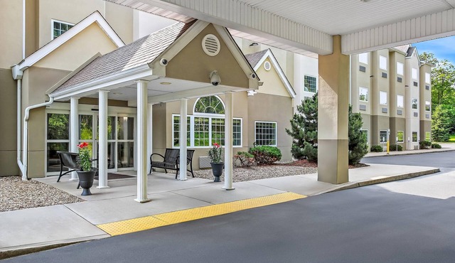 Quality Inn & Suites