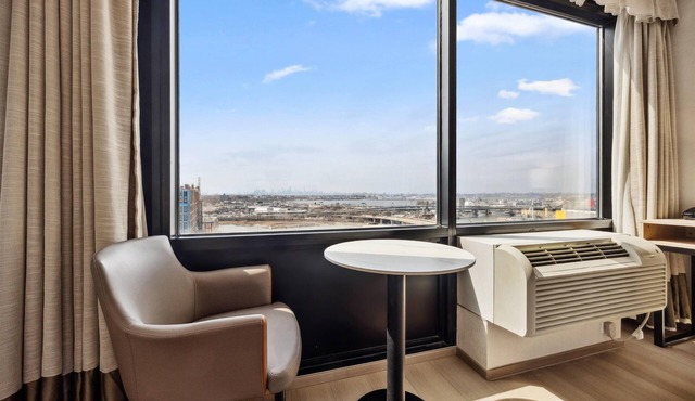 Ramada by Wyndham Flushing Queens