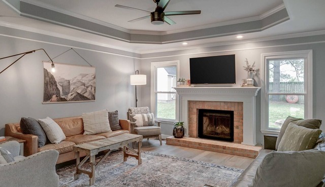 Renovated Home in Downtown Historic Franklin Close To Everything!