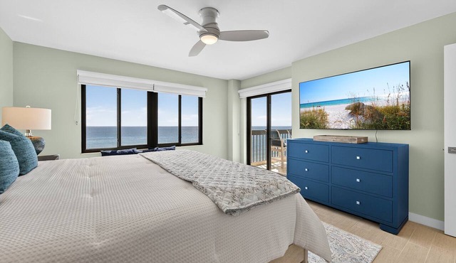 Renovated Oceanfront 3/3 | Private Balcony | Heated Pool | Garage Parking