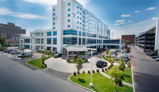Residence Inn by Marriott The Bronx at Metro Center Atrium