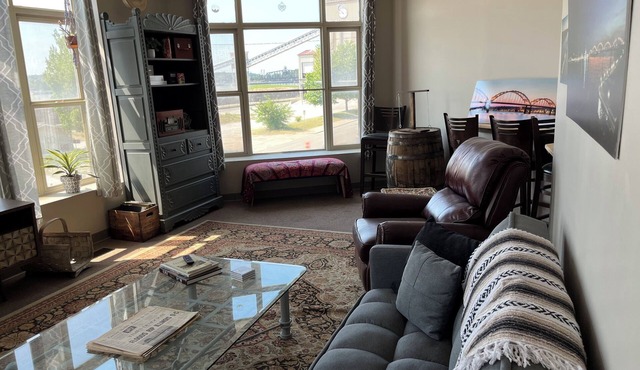 Riverview Hideaway/Downtown/East Villagen