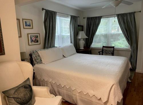 Romantic Bed and Breakfast Getaway with an Indoor Pool near Lake Geneva, Wisconsin