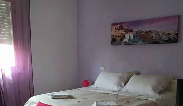 Seaside Apartment – 2 Min Walk to Beach, Free Wi-Fi & Bikes