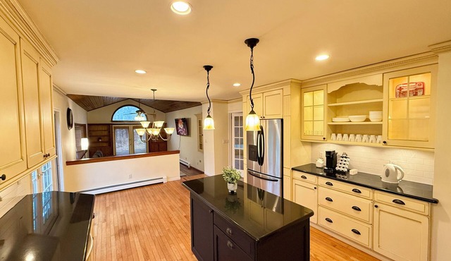 Secluded 3-Acre Retreat – Private King Suite, Full Kitchen, Near Atlantic City!