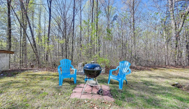 Serene Home Between Lake Jocassee & Lake Keowee!