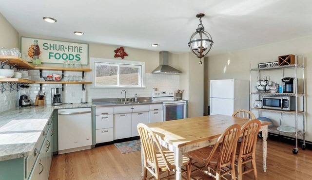 Seven Points Cottage- Raystown Lake- Aunt Susie's