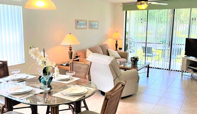 Shorewalk Sunny Bella Rosa 2BR Villa 2 Pools & Hot Tubs Near IMG/Beaches