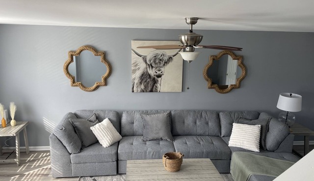 Spacious 4 Bedroom Townhouse- Location, Location!