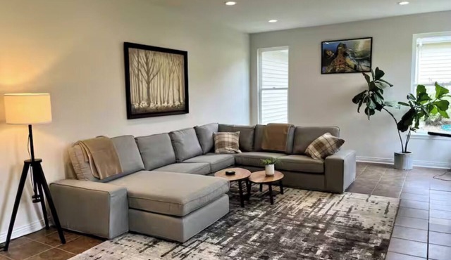 Spacious & Spectacular 4 Bedroom House