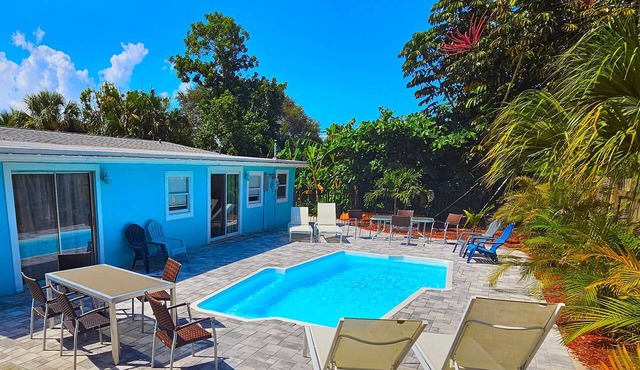 Splendid Private Suite, Heated Pool, Kayak 5min 2 Juno Beach & Baseball Stadiums