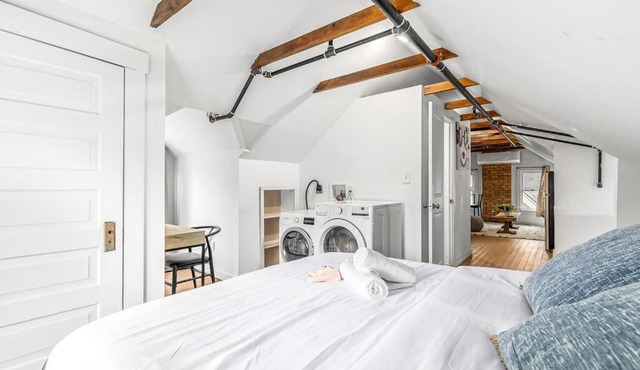 Stately Studio Apartment
