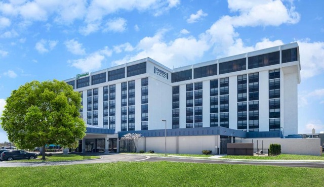 Staybridge Suites Chicago O'Hare - Rosemont by IHG