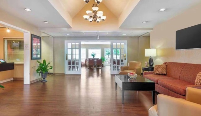 Studio 6 Corporate Extended Stay Philadelphia Malvern Swedesford Rd. PA