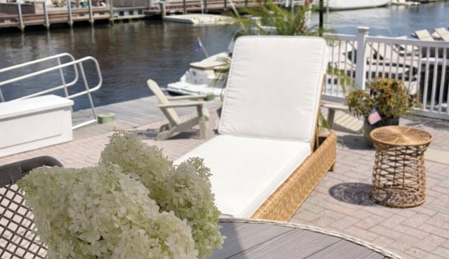 Tom's River Waterfront Escape