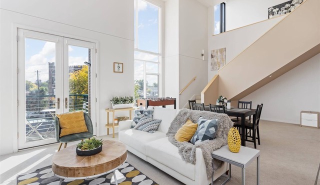 TWO Modern Penthouses on Mass by CozySuites