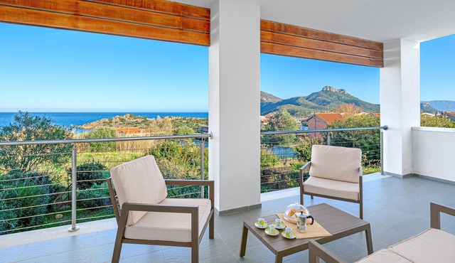 Unique Holiday Apartment "Villa Marconi 8" with Sea View & Spacious Sun Terrace