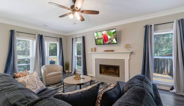 Victory Gate · ATH - Johns Creek-3BR-Fenced-Pet Friendly