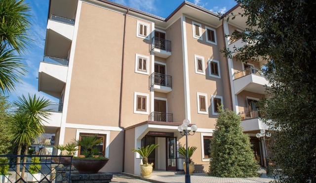Villa Donna Carmela