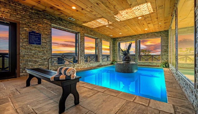 Welcome to Eagle Summit National Park Lodge. Luxury Pool Cabin!