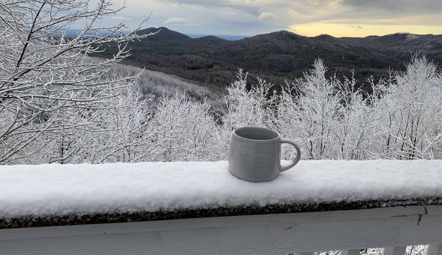 Wonderful mountain cottage with Amazing View!