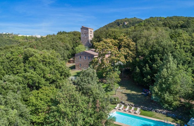 240 m² Villa ∙ 8 bedrooms ∙ 14 guests
