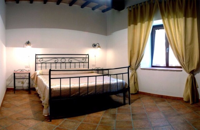 Agriturismo Belvedere Cramaccioli apartment for 6 people