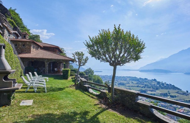 Apartments in Stazzona, Italy