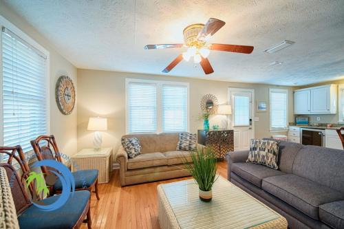 Cottage Shore Rental Beach 