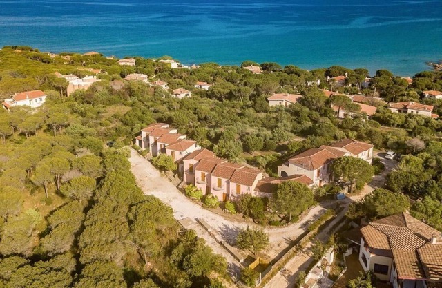 Holiday Orosei Persons Bedrooms 
