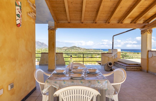 Holiday Home 'Appartamento Sole 2' with Sea View, Private Terrace and Air Conditioning