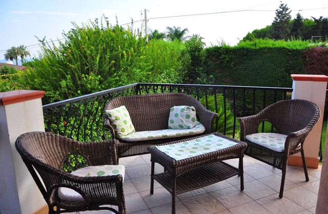 Homerez - 100 m away from the beach! Appartement for 6 ppl. at Fontane Bianche
