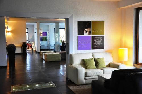 Hotel Sandalia 