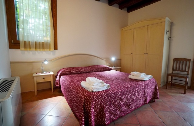 Noci apartment with two bedrooms and one bathroom on the first floor (apartment 3)