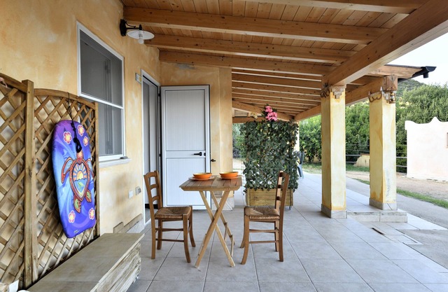 Vacation Home 'Appartamento Sole 4' with Sea View, Garden