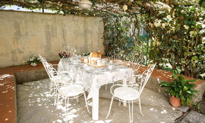 Monteriggioni Apartment | 100 m² Apartment ∙ 3 bedrooms ∙ 5 guests