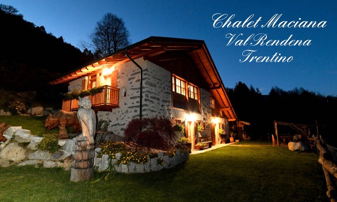 Porte di Rendena Ski Chalet | 100 m² Chalet ∙ 2 bedrooms ∙ 5 guests