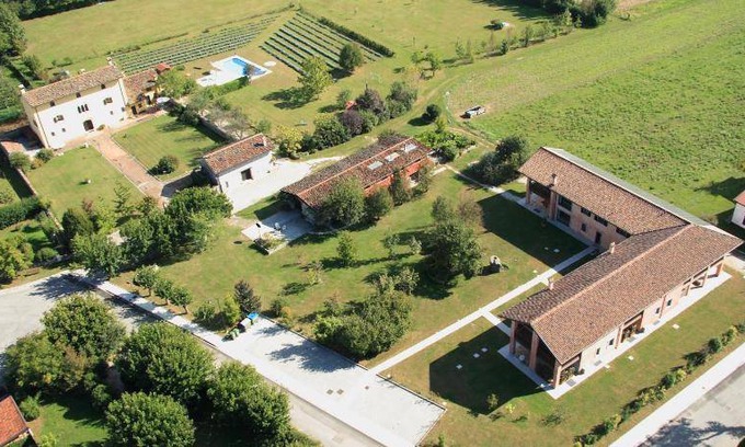 Belvedere House | 100 m² Farmhouse ∙ 2 bedrooms ∙ 4 guests