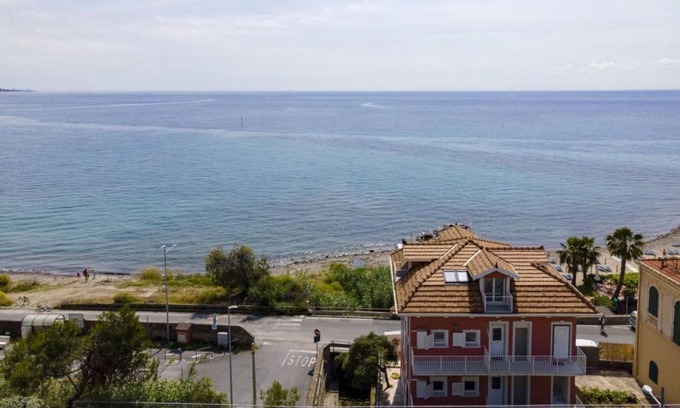 Bussana House | 100 m² House ∙ 2 bedrooms ∙ 4 guests