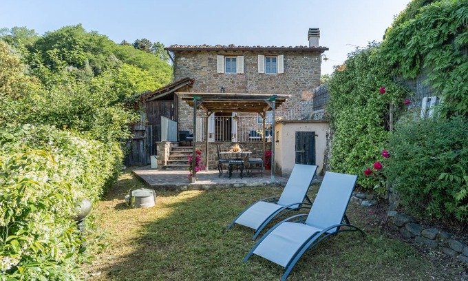 Villabuona House | 100 m² House ∙ 4 bedrooms ∙ 10 guests