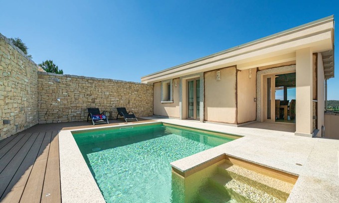 Chia Villa | 110 m² Villa ∙ 4 bedrooms ∙ 8 guests