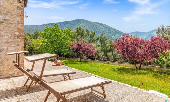 Campello sul Clitunno Apartment | 112 m² Apartment ∙ 1 bedroom ∙ 4 guests
