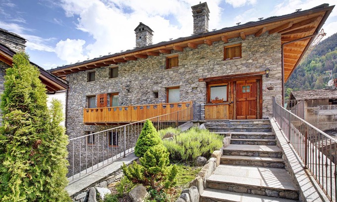 Morgex Apartment | 115 m² Apartment ∙ 2 bedrooms ∙ 6 guests