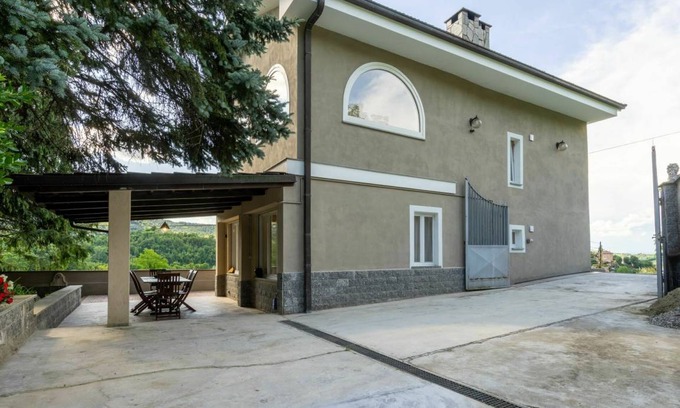 Casalborgone Other | 120 m² Accommodation ∙ 3 bedrooms ∙ 6 guests