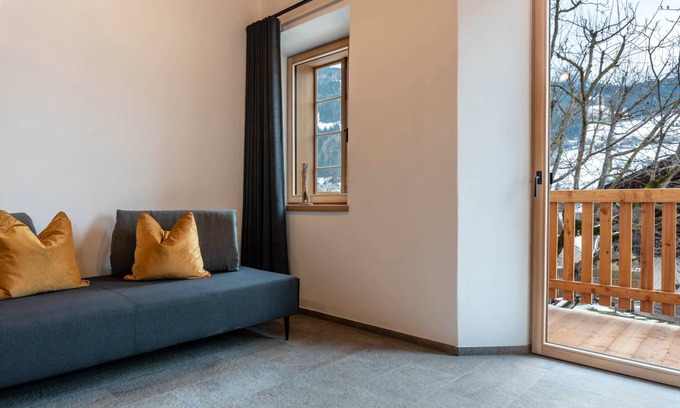 Sarntal Apartment | 120 m² Apartment ∙ 3 bedrooms ∙ 6 guests