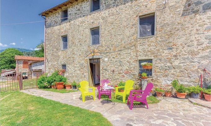Barga House | 120 m² Maisonette ∙ 2 bedrooms ∙ 4 guests