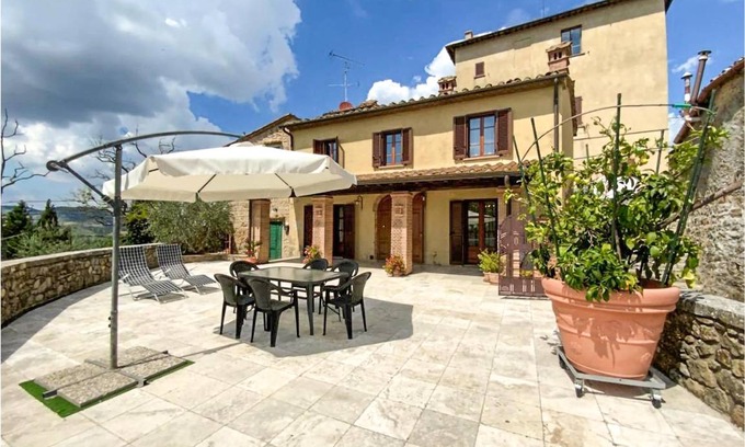Mazzolla House | 120 m² Maisonette ∙ 3 bedrooms ∙ 6 guests
