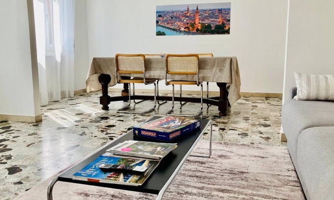 Verona City Centre Apartment | 130 m² Apartment ∙ 3 bedrooms ∙ 5 guests
